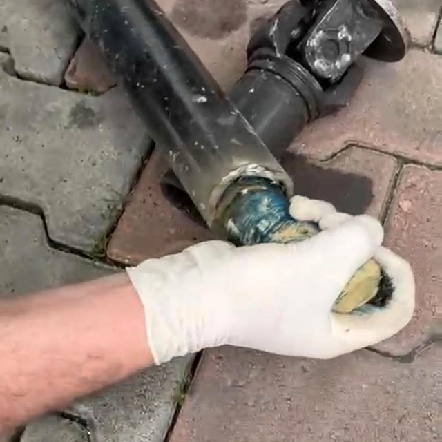 Aracın aks ve şaftında 5 kilo 300 gram uyuşturucu ele geçirildi