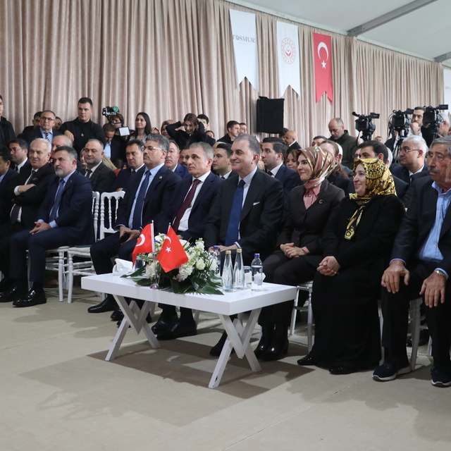 Aile ve Sosyal Hizmetler Bakanı Göktaş, Adana'da huzurevi açılışında konuşt...