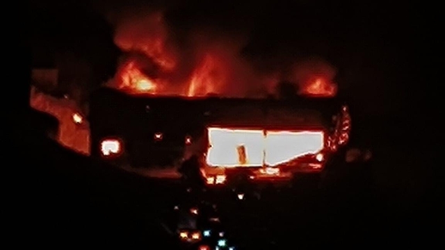 Zeytin ve fıstık işleme fabrikasında korkutan yangın
Depo olarak kullanılan fabrikada onlarca beyaz eşya malzemesi hurdaya döndü