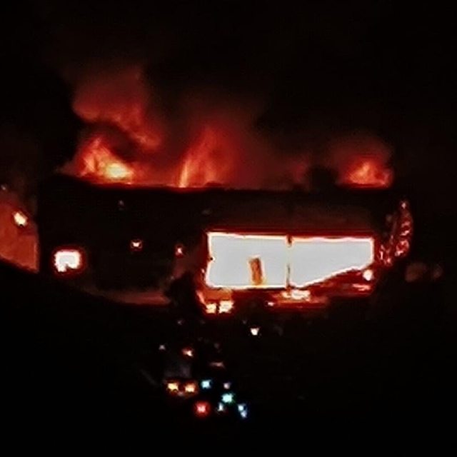 Zeytin ve fıstık işleme fabrikasında korkutan yangın
Depo olarak kullanılan...