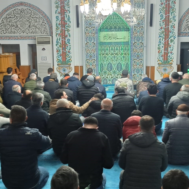 Devrek'te ilk Teravih namazı idrak edildi