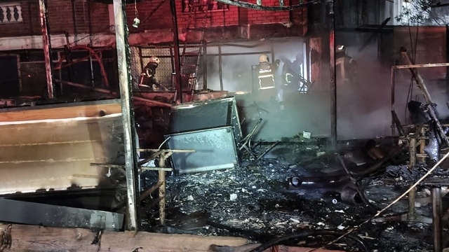 Bartın'da tatil beldesinde restoranda yangın