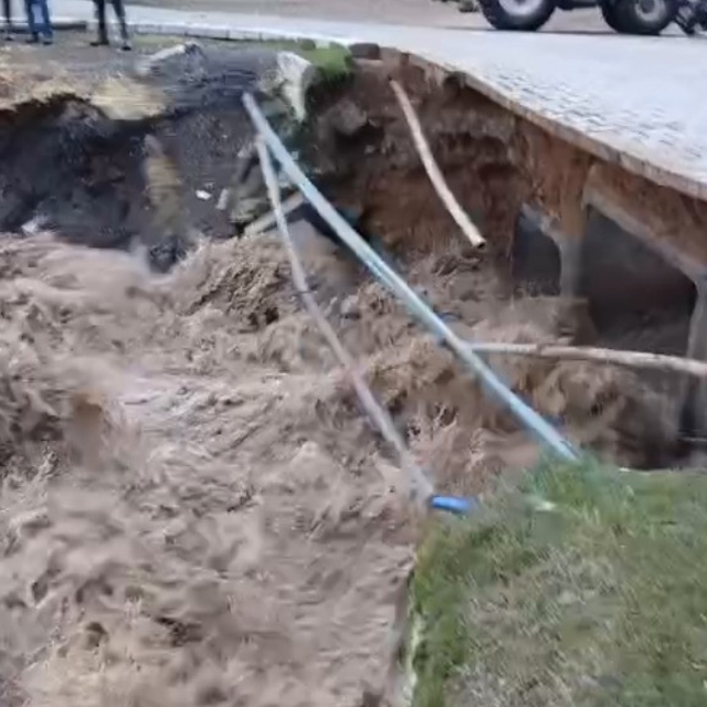 Yozgat'ta aşırı yağış sele neden oldu