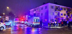 Erzincan'da yangın: 3'ü çocuk 8 kişi dumandan etkilendi