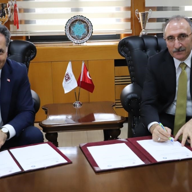 İnönü Üniversitesi ile Fırat Üniversitesi arasında iş birliği protokolü