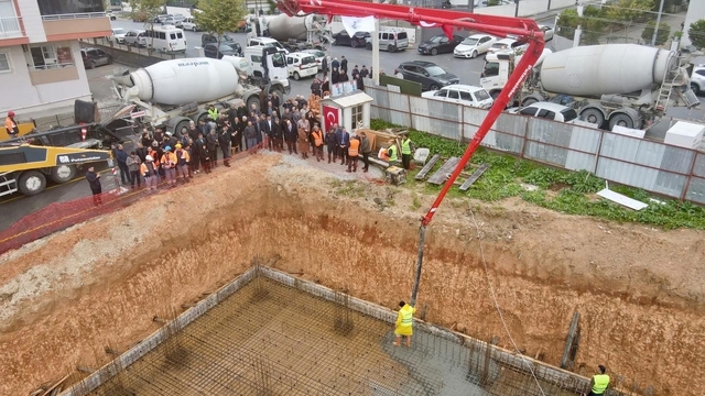 Tarsus'ta cami temeli atıldı