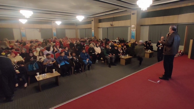 Kütahya'da gençlere yönelik "Çağrı" filmi etkinliği ilgi gördü