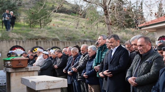 AK Parti İl Başkanı Subaşıoğlu'nun annesi son yolculuğuna uğurlandı