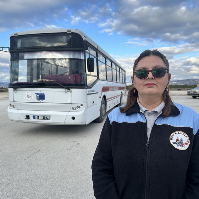 Sadece direksiyon değil, aynı zamanda aracın bakımları da ona emanet
Burdur...