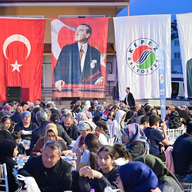 Kepez iftar sofralarında ve Ramazan etkinliklerinde buluşuyor