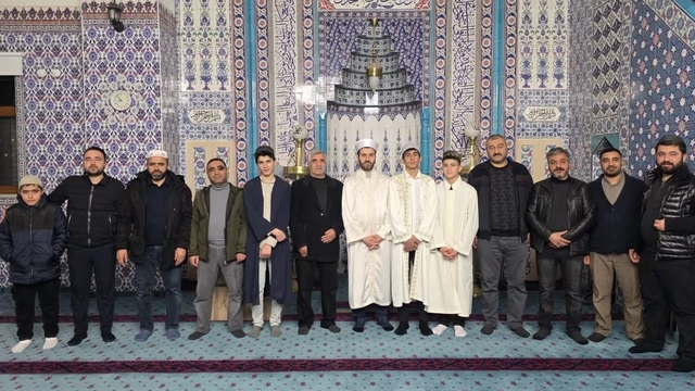 Çermik'te teravih namazı hatimle kılındı