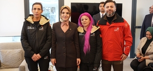 Ogün Abi Derneği, faaliyetlerini Bakan Göktaş'a anlattı