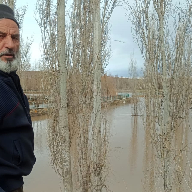 Sivas'ta karların erimesi ile dereler taştı, tarım arazileri göle döndü