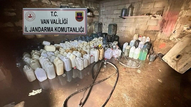 Van'da 531 litre kaçak motorin ele geçirildi