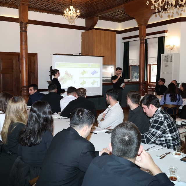 Başkan Yazıcıoğlu: "Yerel üretimi merkeze alan bir şehir modeli inşa etmeye...