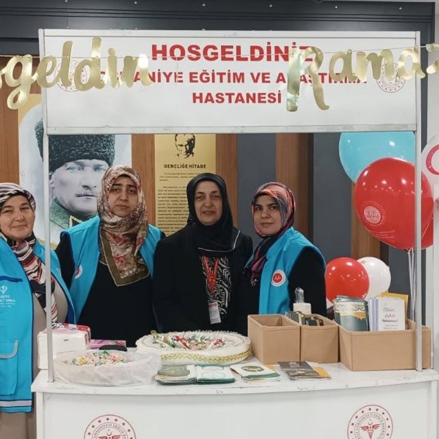 Osmaniye Eğitim ve Araştırma Hastanesi'nde ramazan dolayısıyla stant açıldı...