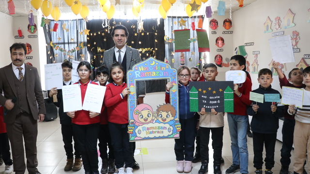 Siirt'te çocuklar için "Ramazan Sokağı" ile "tekne orucu" etkinliği düzenlendi