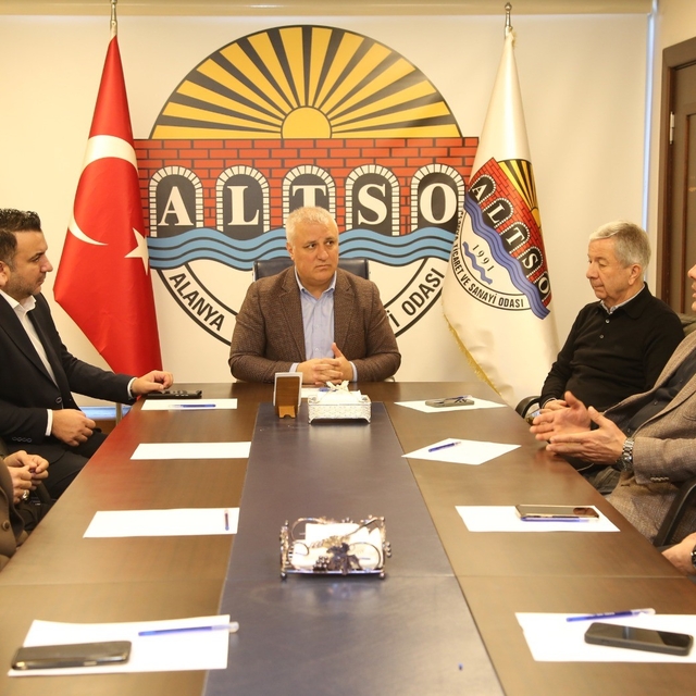 ALTSO Başkanı Erdem: ''Bütçeyi sağlık ve eğitim alanlarına aktaralım''