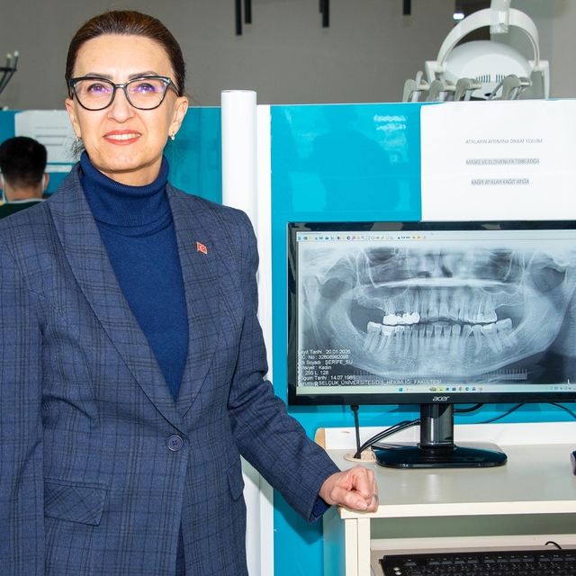 Selçuk Üniversitesi, Beyhekim'de ağız - diş sağlığı hizmetlerine devam ediy...