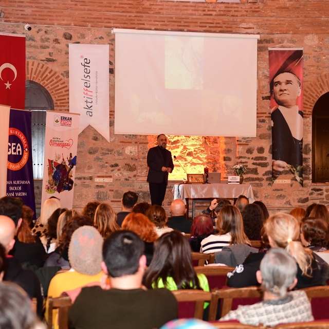 Osmangazi'de Antik Mısır'ın Bilgelik Mirası Anlatıldı
Osmangazi Belediyesi'...