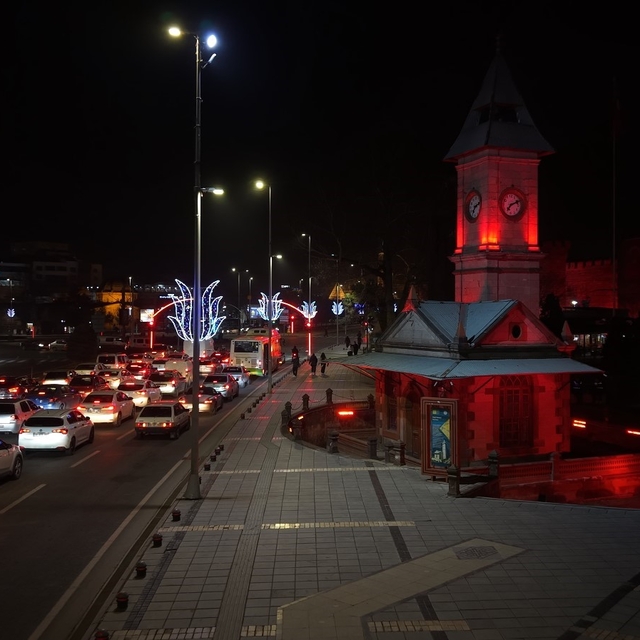 Kayseri'de Ramazan, ışık ve renk şöleni ile karşılandı