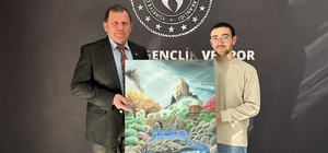 Şampiyon sporcudan Kabakcı'ya anlamlı hediye