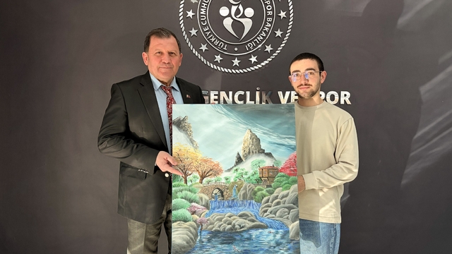 Şampiyon sporcudan Kabakcı'ya anlamlı hediye