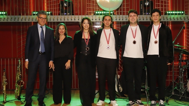 İletişim Bilimleri Fakültesi öğrencileri dereceyle döndü