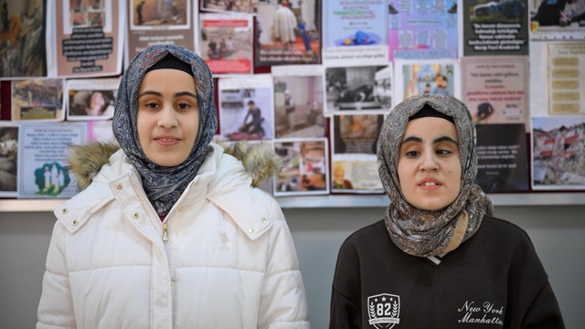 Malatya'da görme engelli iki kardeşin YKS azmi ilham veriyor