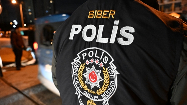 Mersin'de yasa dışı bahis operasyonunda 9 şüpheli tutuklandı