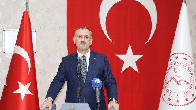 Ağrı Valisi Önder Bozkurt, şehit aileleri ve gazilerle iftarda bir araya geldi