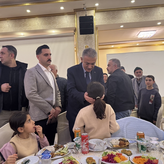 Vali Akkoyun, gazi ve şehit aileleriyle iftarda buluştu