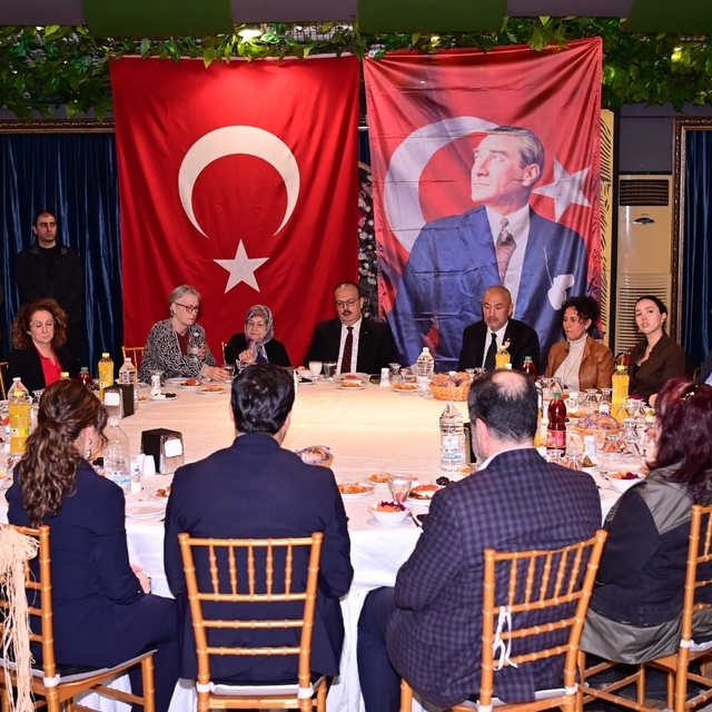 Vali Canbolat şehit ve gazi aileleriyle iftarda buluştu