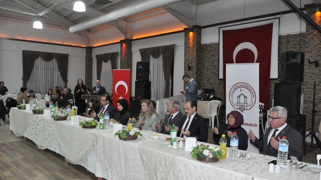 Salihli Kaymakamı Güldoğan, şehit aileleri ve gazilerle iftarda buluştu