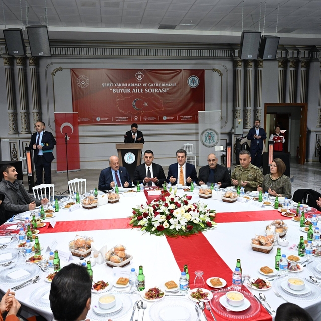 Erzincan'da şehit aileleri ve gaziler iftarda buluştu