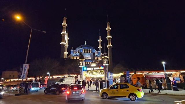 Ramazan Sokağı, Selimiye’nin gölgesinde kapılarını açtı