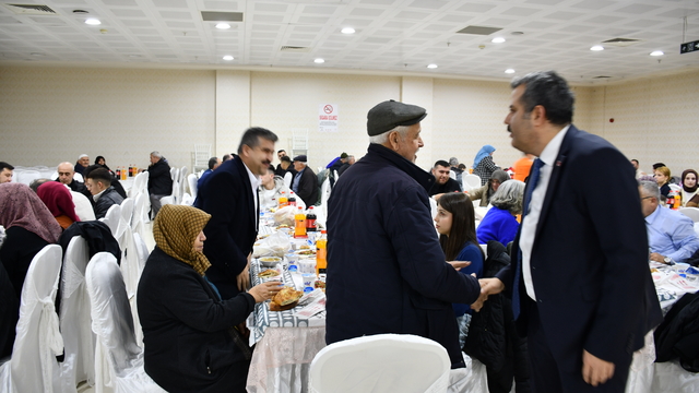 Vezirköprü'de şehit aileleri, gaziler ve gazi yakınları iftar sofrasında buluştu