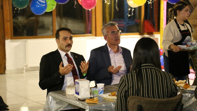 Gemerek'te şehit aileleri, gaziler ve yakınları iftar sofrasında buluştu