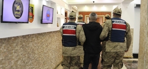 Tunceli'de aranan 2 hükümlü yakalandı, 1 şüpheliye uyuşturucudan işlem yapı...