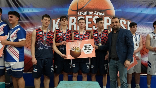 "Kardeş Pası" basketbol şampiyonasında ödüller sahiplerini buldu