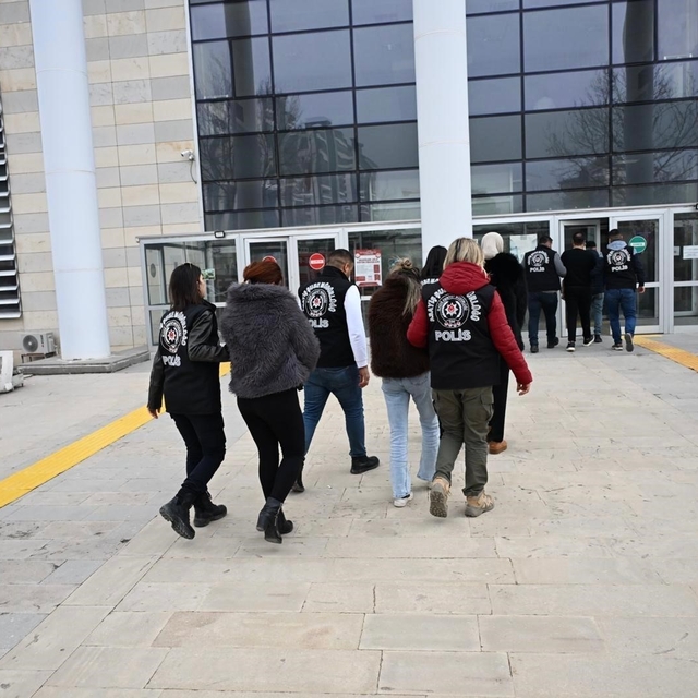 Elazığ'da fuhuş operasyonu: 2 şüpheli tutuklandı