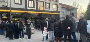 Ramazan pidesi kuyrukları uzuyor