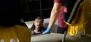 Tuvalette hareketsiz bulundu, uyuduğu ortaya çıktı