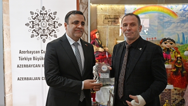 Antalya Oyuncak Müzesi'ne Azerbaycan'dan 26 parçalık bağış