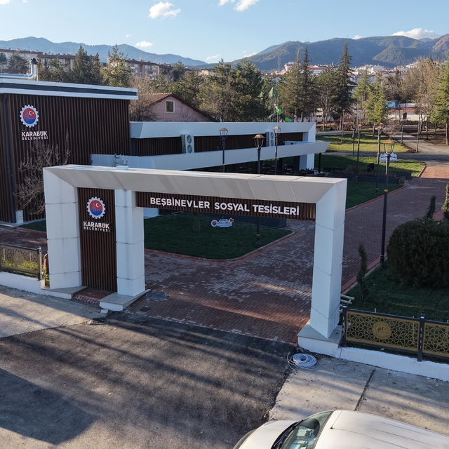 Karabük'te 5000 Evler Sosyal Tesisleri hizmete açıldı