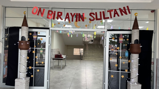 Kargı'da okullara ramazan ruhunu yansıtan süslemeler yapıldı