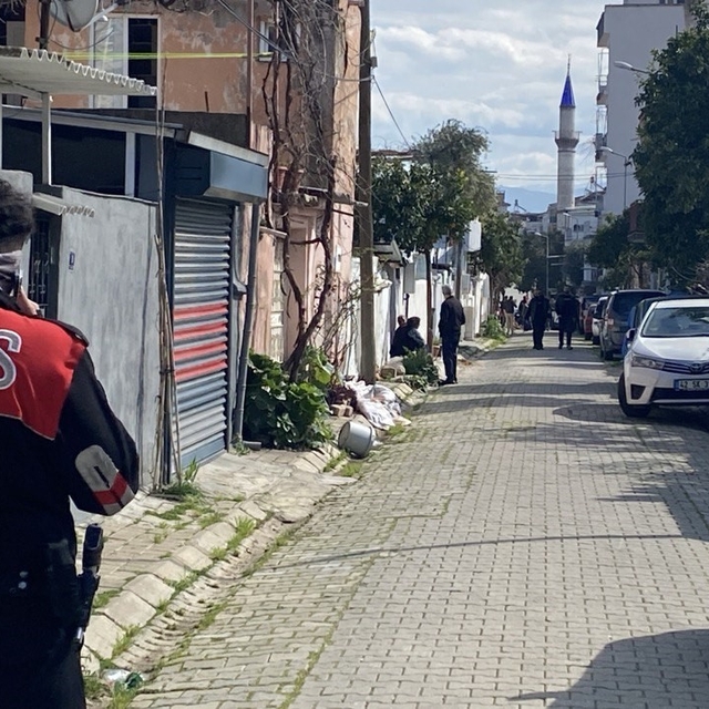 Bıçaklanarak öldürülen Çakaloğlu çiftinin cinayeti ile ilgili bir şüpheli g...