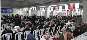 Kula'da Ramazan'ın manevi iklimi yaşandı
Büyükşehir'in İftar Sofrası Kula'd...