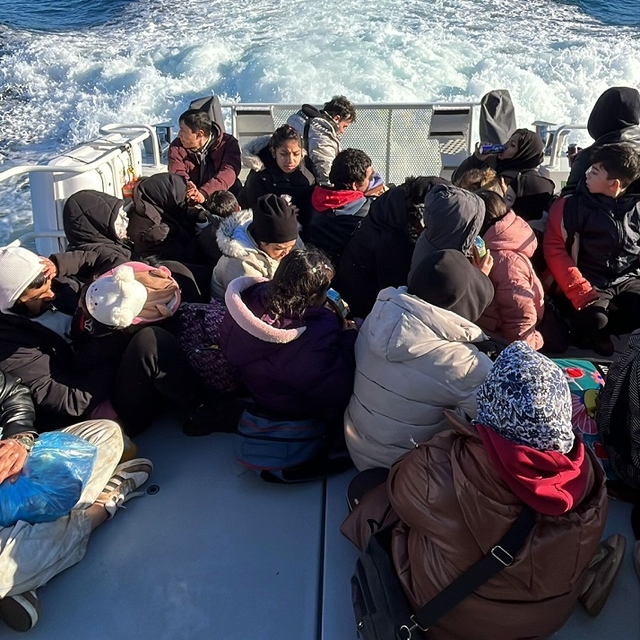 Muğla'da 44 düzensiz göçmen kurtarıldı, 33 düzensiz göçmen yakalandı