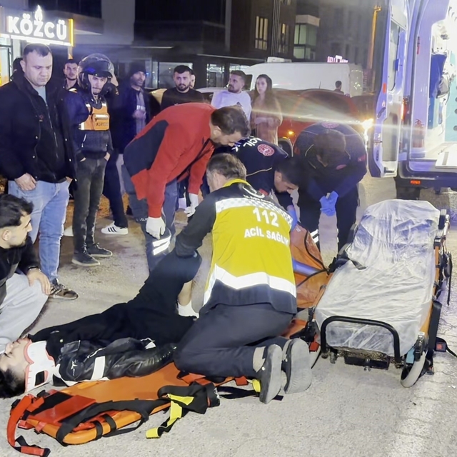 Aksaray'da otomobil ile motosiklet çarpıştı, sürücü ağır yaralı